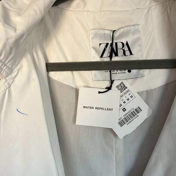 ZARA rain coat - Picture 3 of 8
